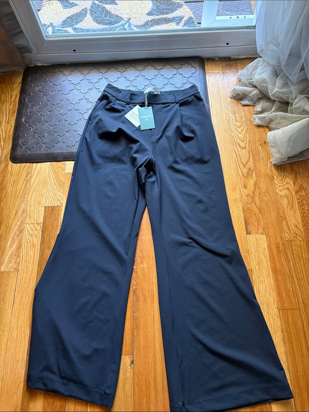 Halara Black Wide-Leg Trousers with Tag
